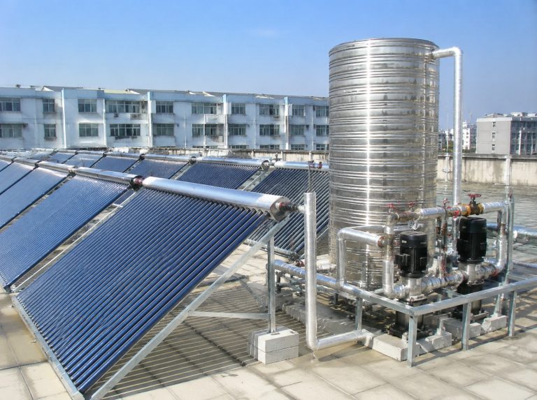 宜城商用大容量真空管太阳能热水系统